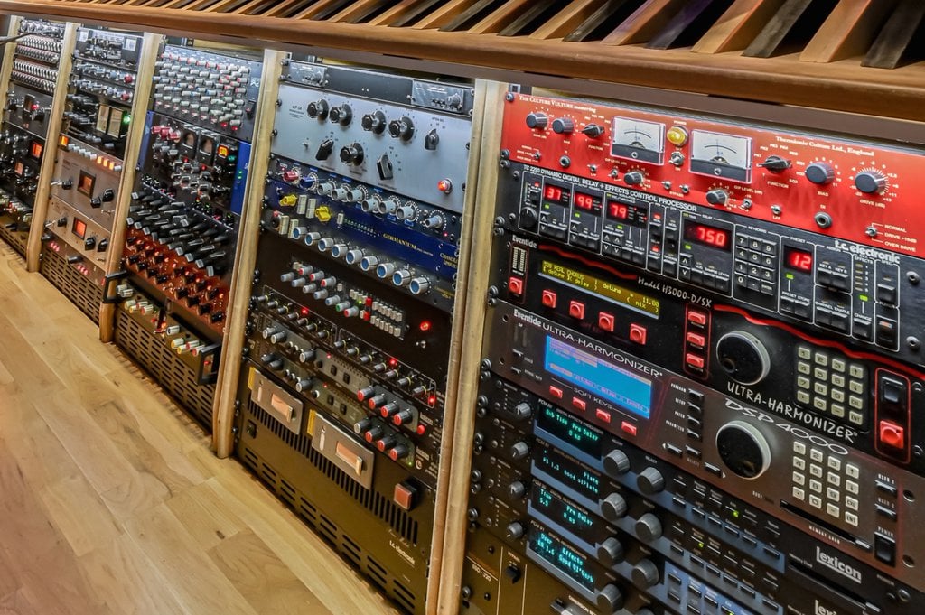Studio Vintagelabs 2